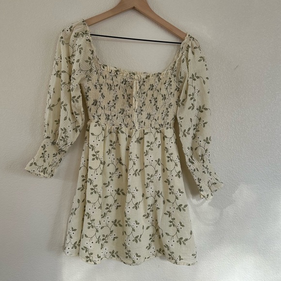 Lulu's Cream and Green Smocked dress - Picture 1 of 8